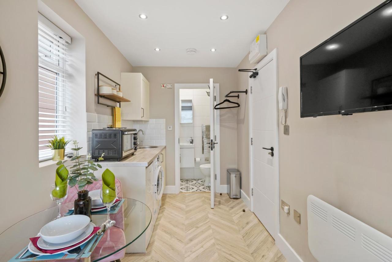 哈姆斯沃思Boutique Heathrow Studio'S - Parking - Garden公寓 外观 照片