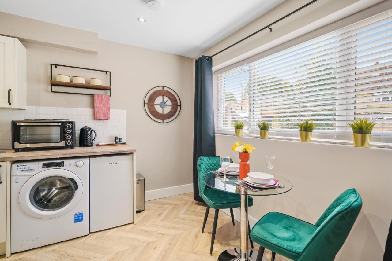哈姆斯沃思Boutique Heathrow Studio'S - Parking - Garden公寓 外观 照片
