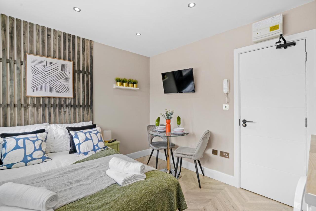 哈姆斯沃思Boutique Heathrow Studio'S - Parking - Garden公寓 外观 照片