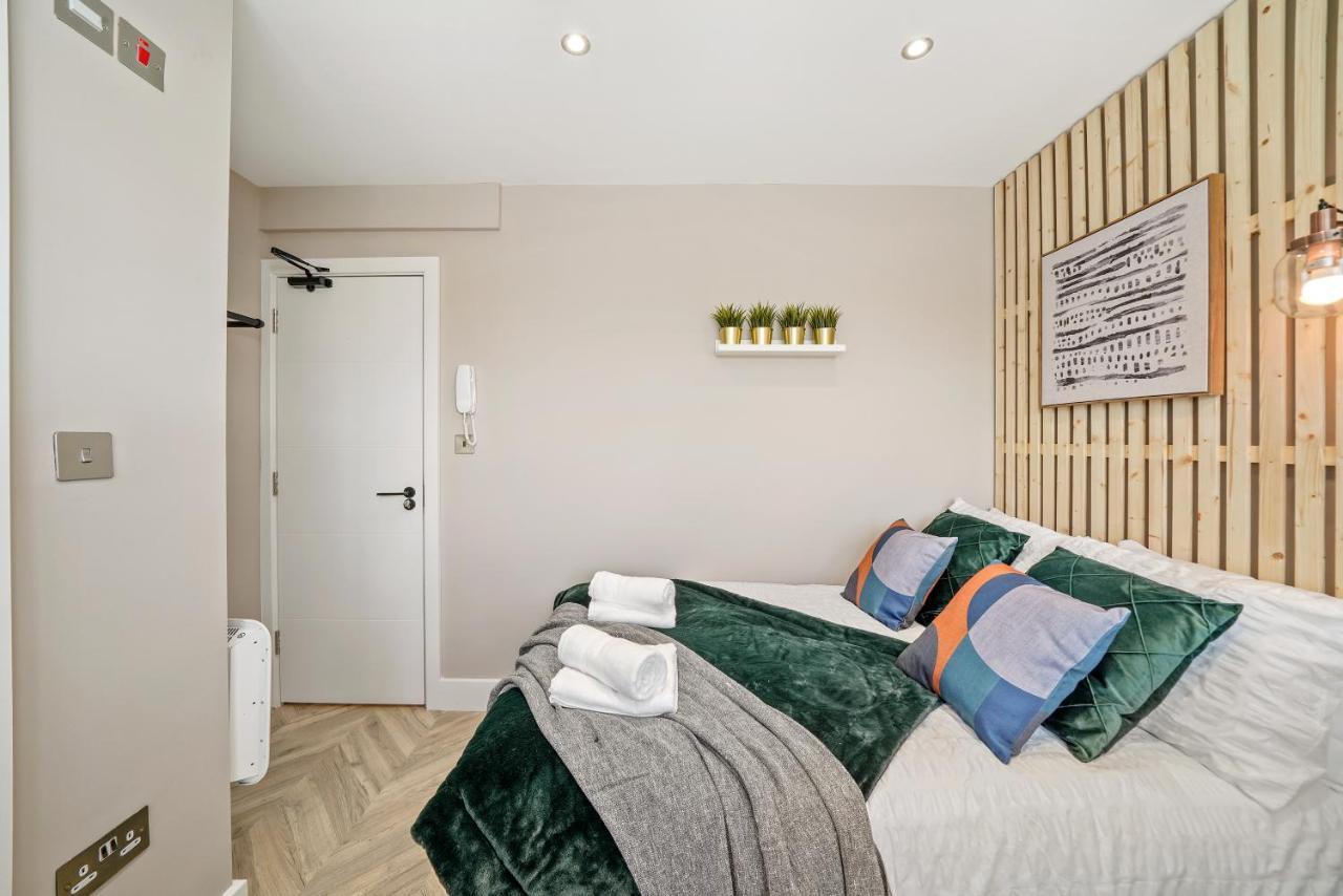 哈姆斯沃思Boutique Heathrow Studio'S - Parking - Garden公寓 外观 照片